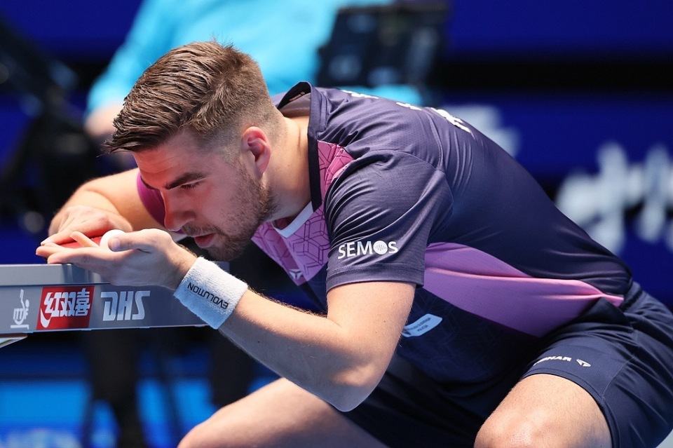 往往能吸引 往往能吸引